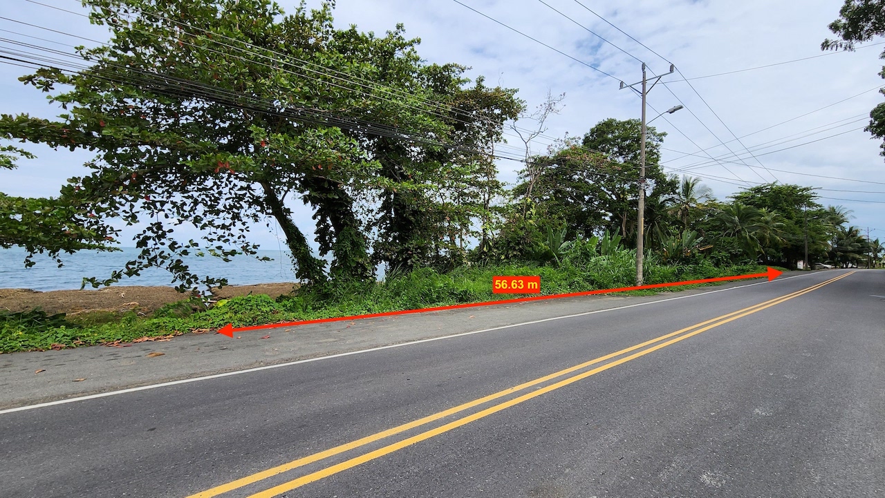 Lote en Limón centro frente al mar para desarrollo: Hotelero o Apartamentos en Limón, Limón