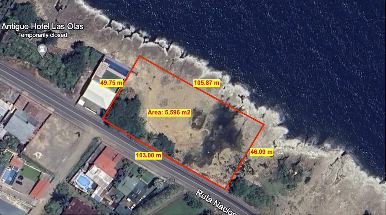 Lote 5,596 m2 en Limón centro frente al mar para desarrollo: Hotelero o Apartamentos en Limón, Limón