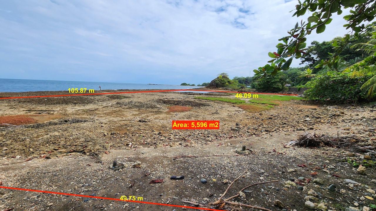 Lote 5,596 m2 en Limón centro frente al mar para desarrollo: Hotelero o Apartamentos en Limón, Limón miniatura 9